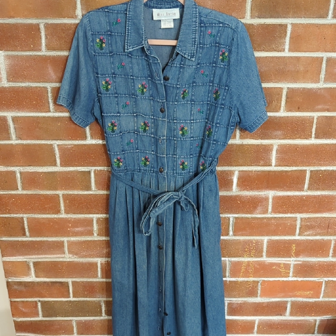 Blue Buttoned Tie Front Midi Sundress